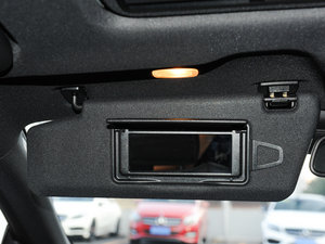 2015��AMG CLS 63 4MATIC ���g����