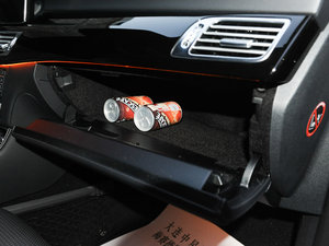 2015��AMG CLS 63 4MATIC ������