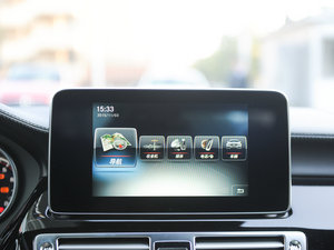 2015��AMG CLS 63 4MATIC �п��_�@ʾ��