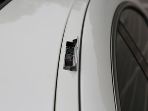 2015��AMG CLS 63 4MATIC �������^