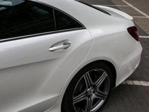2015��AMG CLS 63 4MATIC �������^