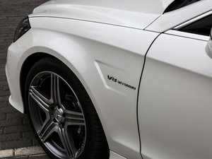 2015��AMG CLS 63 4MATIC �������^