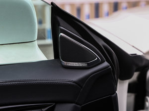 2015��A(y��)MG CLS 63 4MATIC ���g����