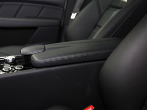 2015��AMG CLS 63 4MATIC ���������