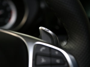 2015��AMG CLS 63 4MATIC �п؅^