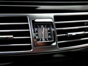 2015��AMG CLS 63 4MATIC �п؅^