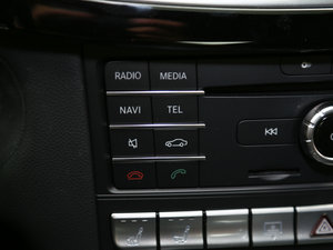 2015��AMG CLS 63 4MATIC �п؅^