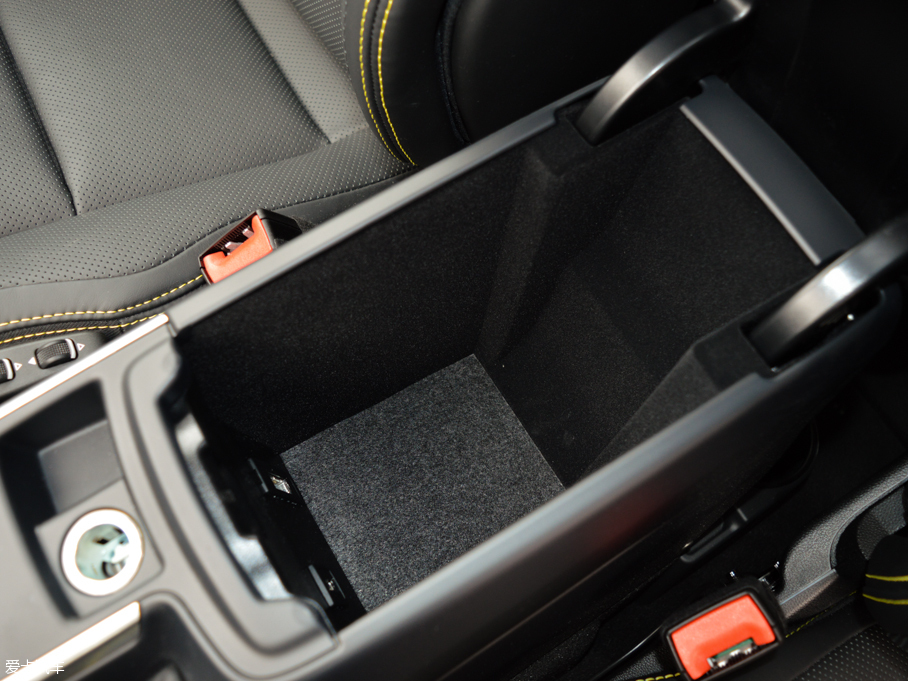 2015YGAMG AMG G 63 Ұ