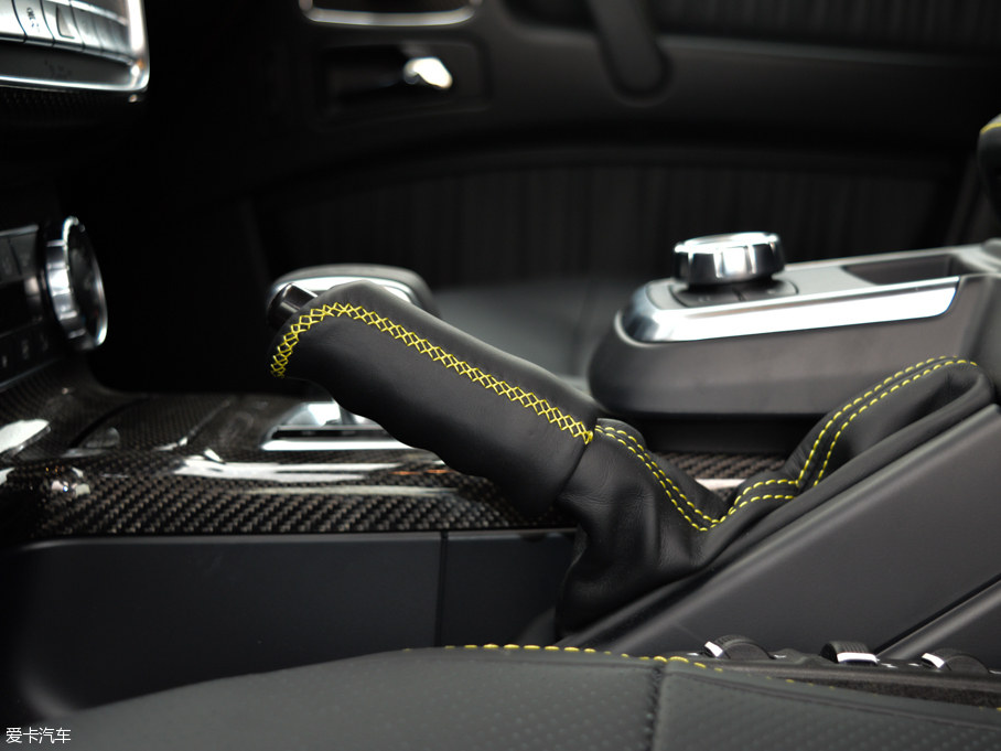 2015YG(j)AMG AMG G 63 Ұ