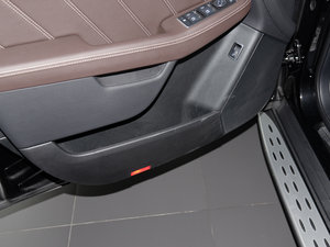 2016AMG GLE 63 4MATIC ǰTg