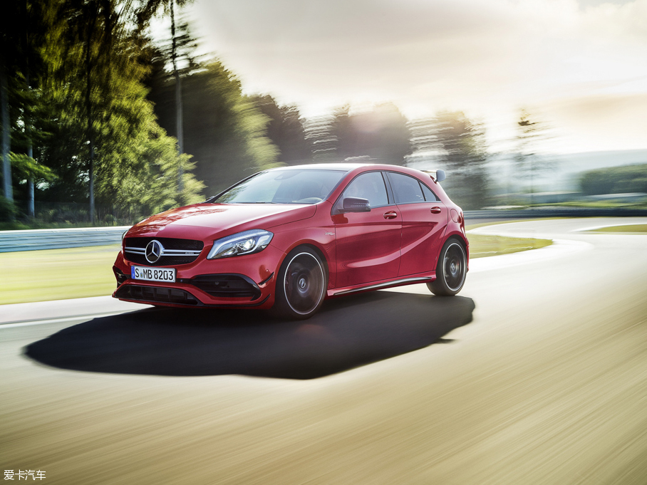 2016YAAMG(M) AMG A 45 4MATIC