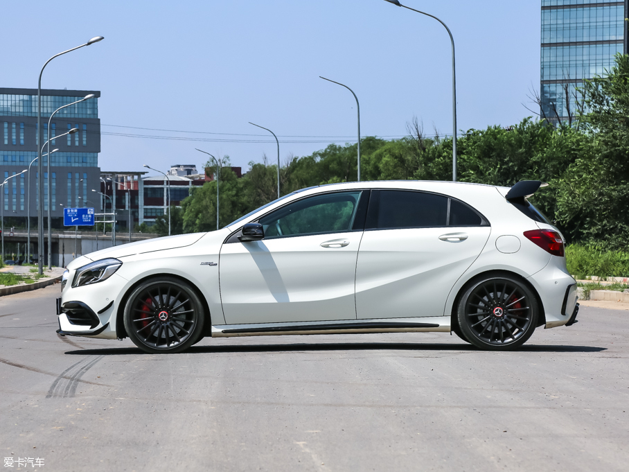 2016YAAMG(M) AMG A 45 4MATIC