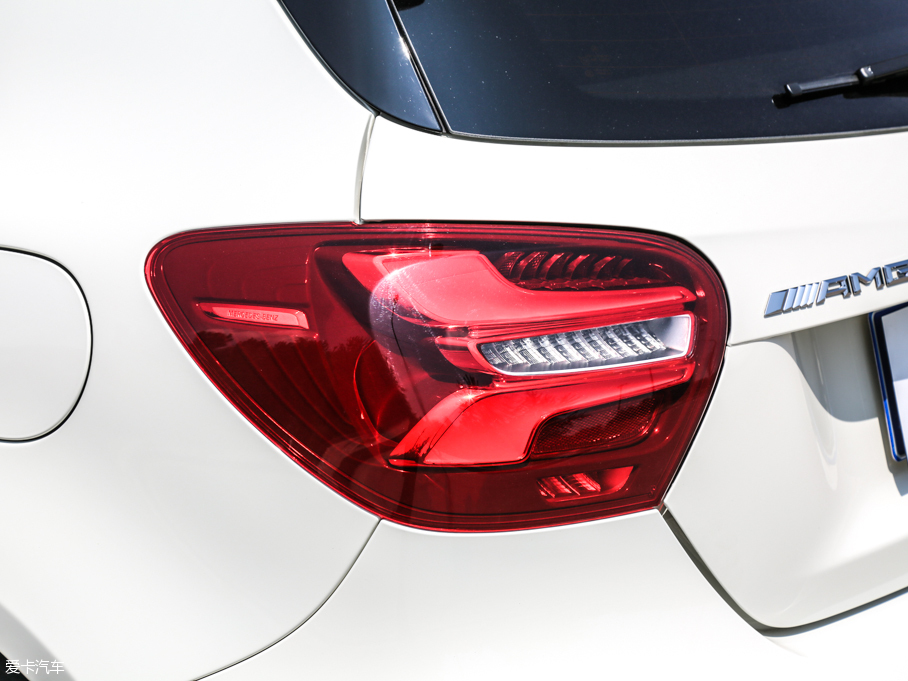 2016YAAMG(M) AMG A 45 4MATIC