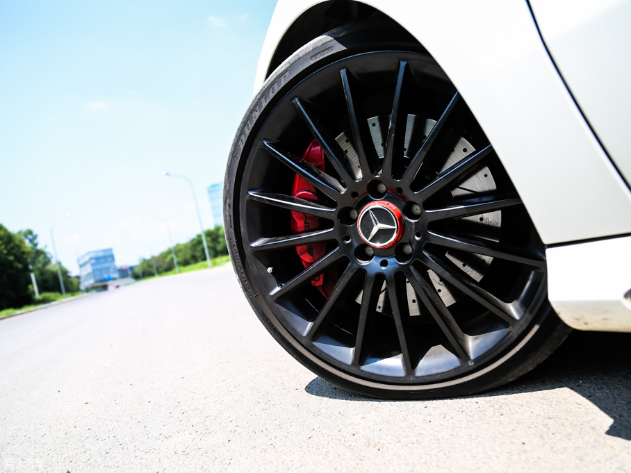 2016YAAMG(M) AMG A 45 4MATIC