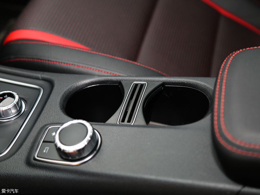 2016YAAMG(M) AMG A 45 4MATIC