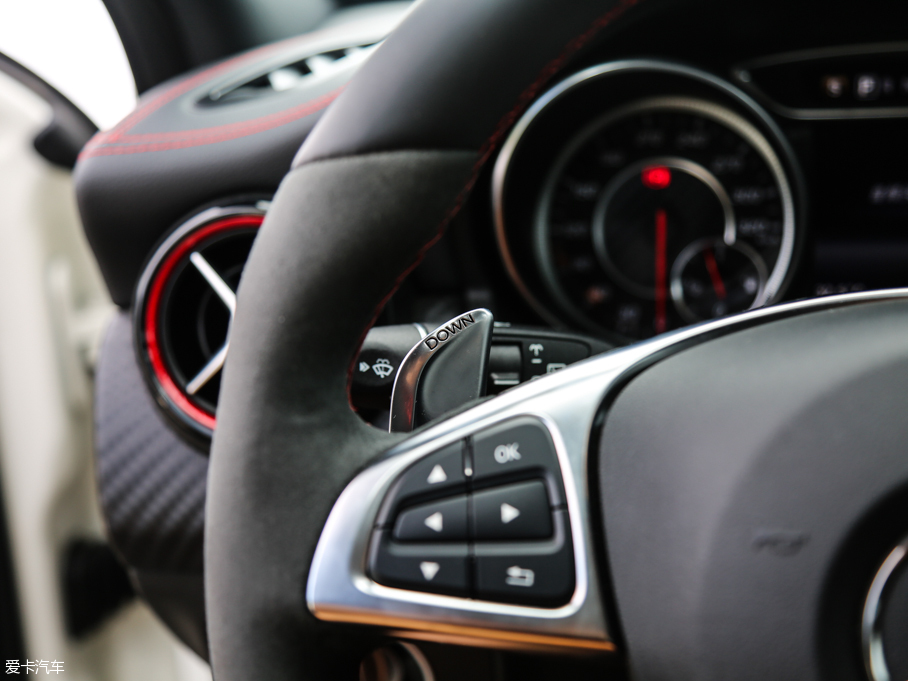 2016YAAMG(M) AMG A 45 4MATIC