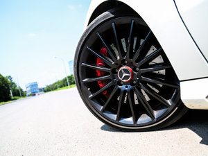 2016AMG A 45 4MATIC ݆Ȧ