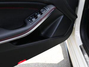 2016AMG A 45 4MATIC ǰTg