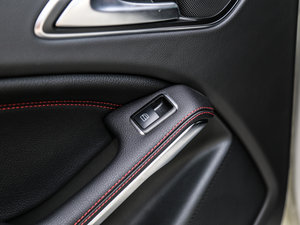 2016AMG A 45 4MATIC п؅^