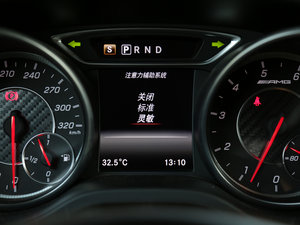 2016AMG A 45 4MATIC п؅^