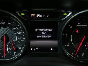 2016AMG A 45 4MATIC п؅^