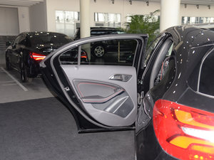 2016款AMG A 45 4MATIC 左后车门