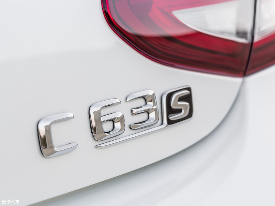 2016YCAMG AMG C 63 S Coupe