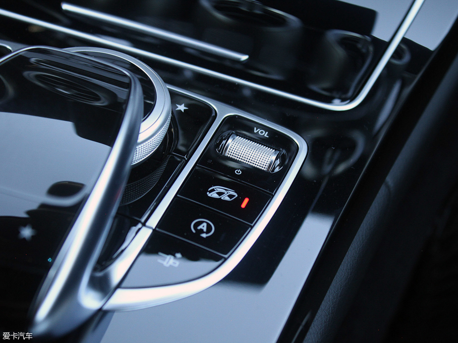 2016YC(j)AMG AMG C 63 S Coupe