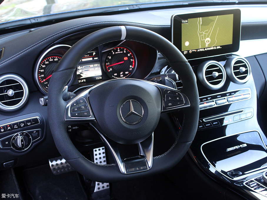 2016YCAMG AMG C 63 S Coupe