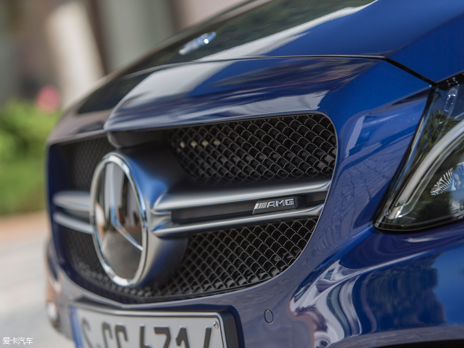 2016YC(j)AMG AMG C 63 S Coupe