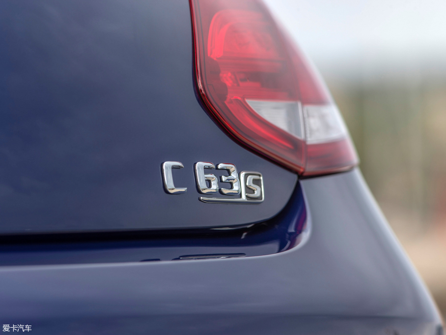 2016YCAMG AMG C 63 S Coupe