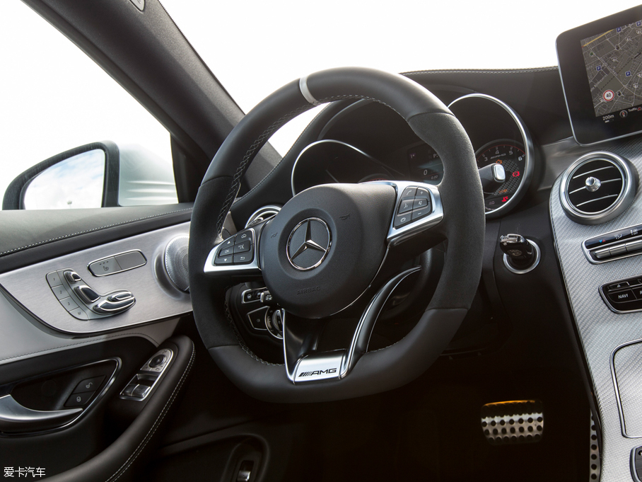 2016YCAMG AMG C 63 S Coupe