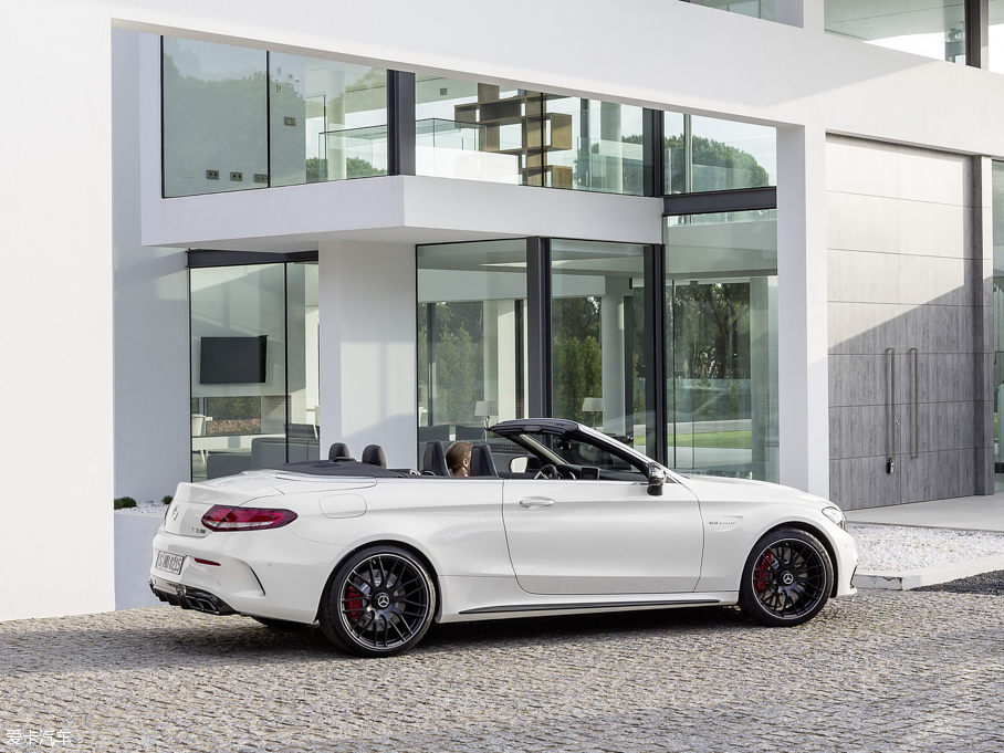 2016YCAMG AMG C 63 S Cabriolet