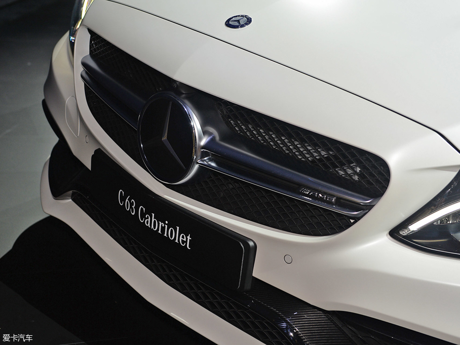 2016YC(j)AMG AMG C 63 S Cabriolet