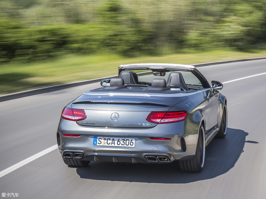 2016YCAMG AMG C 63 S Cabriolet