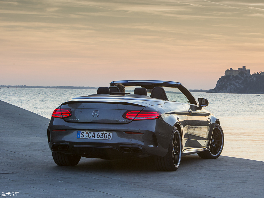 2016YCAMG AMG C 63 S Cabriolet