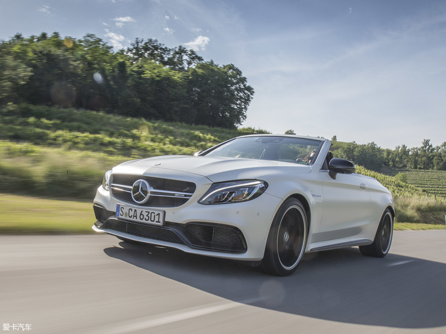 2016YCAMG AMG C 63 S Cabriolet