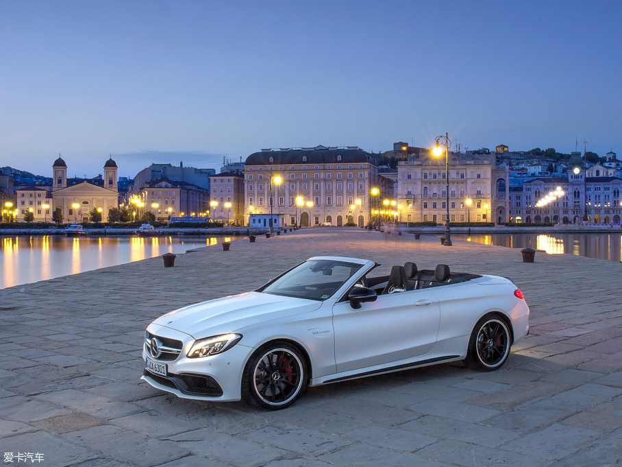 2016YCAMG AMG C 63 S Cabriolet