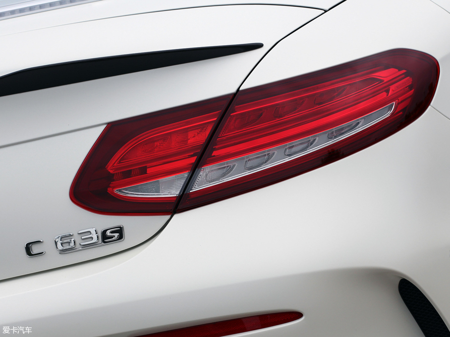 2016YCAMG AMG C 63 S Cabriolet