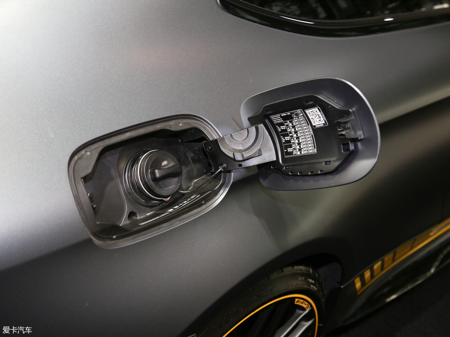 2016YCAMG AMG C 63 Coupe 