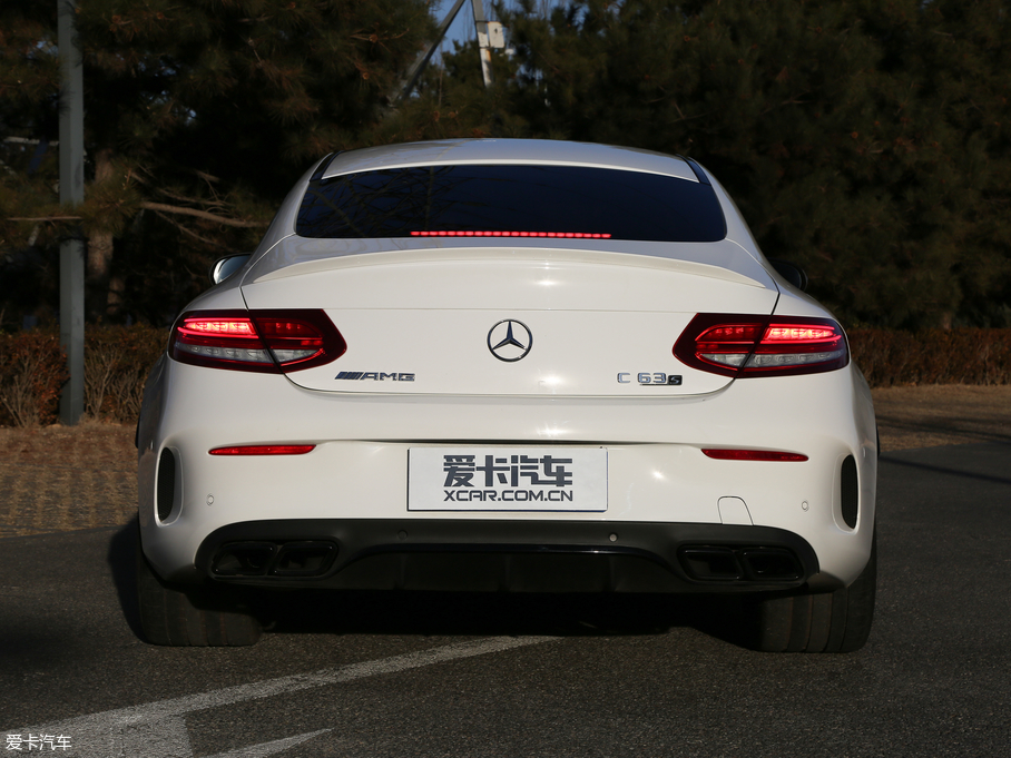 2016YCAMG AMG C 63 S Coupe