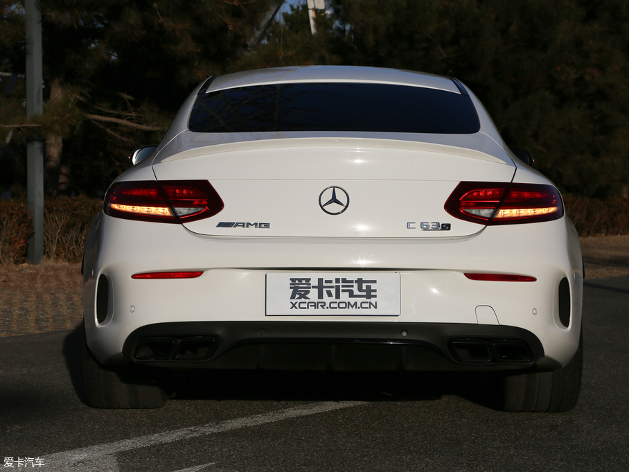 2016YCAMG AMG C 63 S Coupe