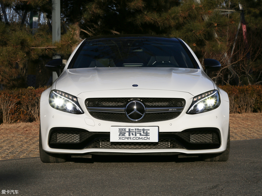 2016YCAMG AMG C 63 S Coupe