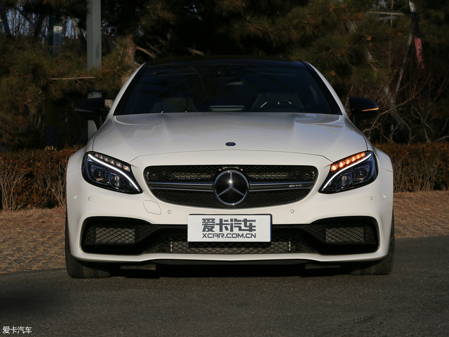 2016YCAMG AMG C 63 S Coupe