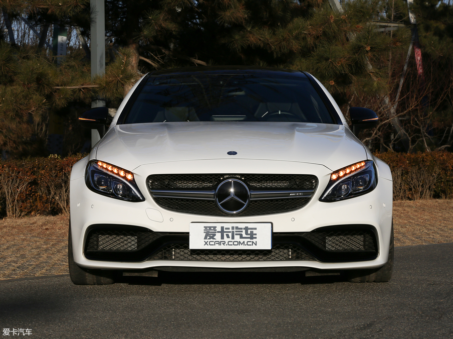 2016YCAMG AMG C 63 S Coupe