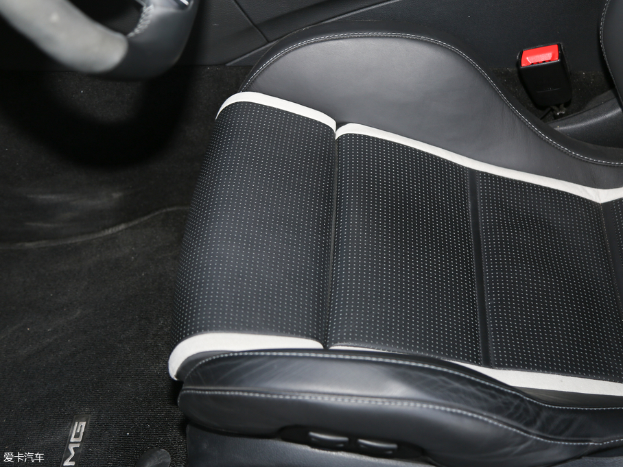 2016YCAMG AMG C 63 S Coupe