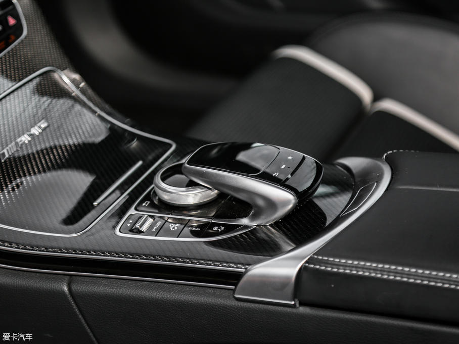 2016YCAMG AMG C 63 S Coupe