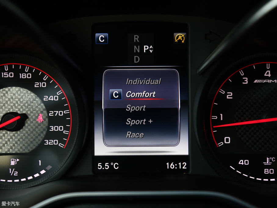 2016YCAMG AMG C 63 S Coupe