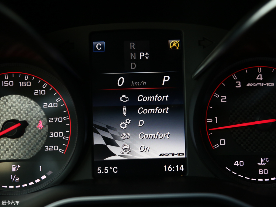 2016YCAMG AMG C 63 S Coupe