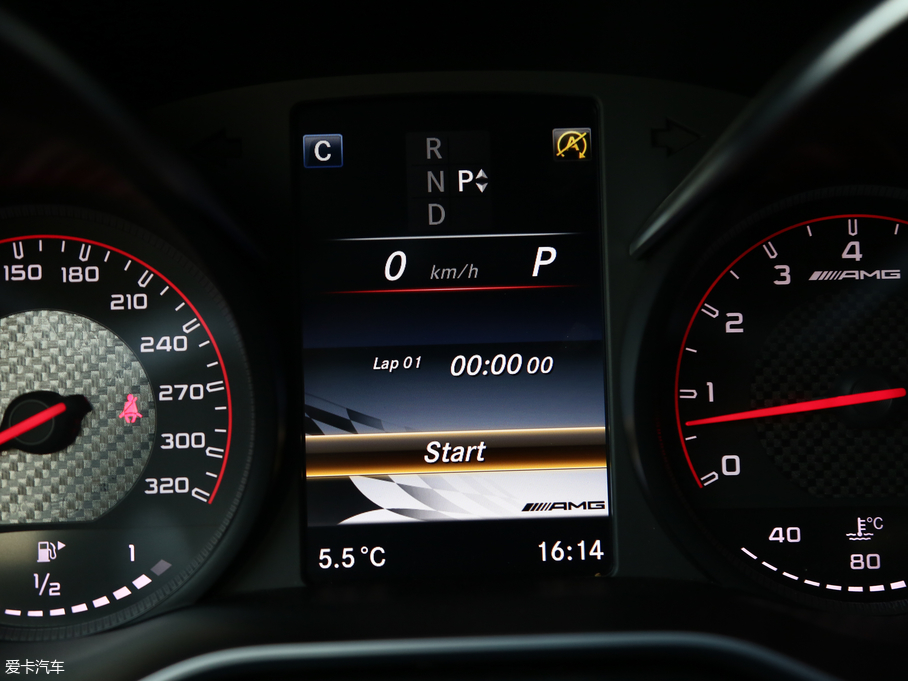 2016YCAMG AMG C 63 S Coupe